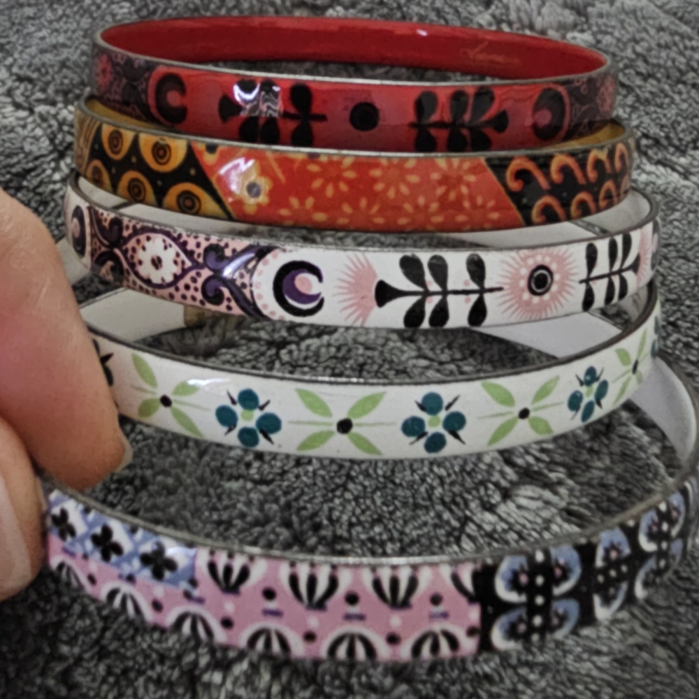 Vintage,  Made in Italy, Laurana Bangle, Enamel Bracelets